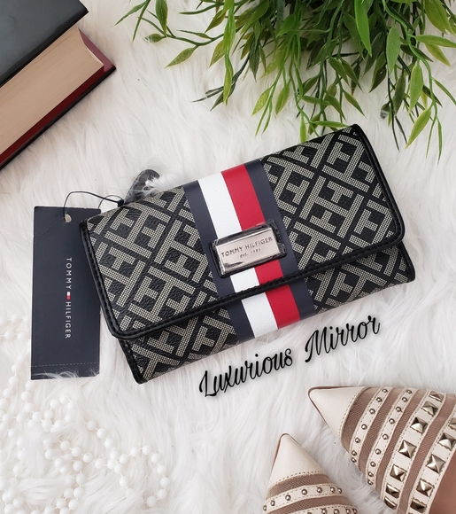 Tommy Hilfiger Handbags - Tommy Hilfiger Signature Logo Trifold Wallet